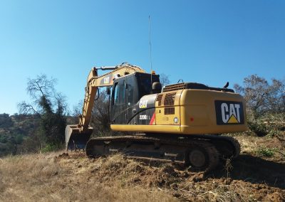 Excavadora Cat 320D2L 01