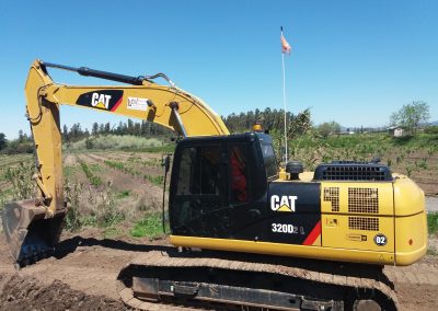 Excavadora Cat 320D2L 02